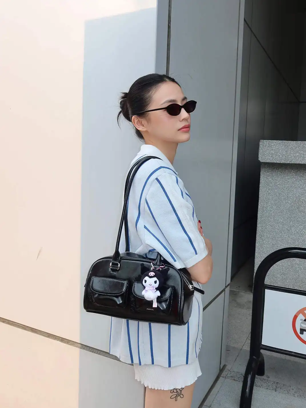 404 | Oval UV-Protective Sunglasses
