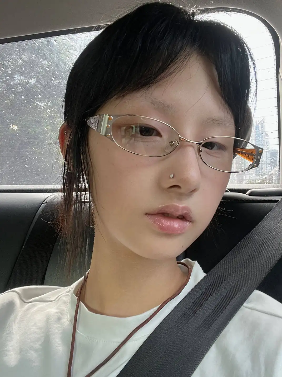 404 | Metal Rivet Glasses