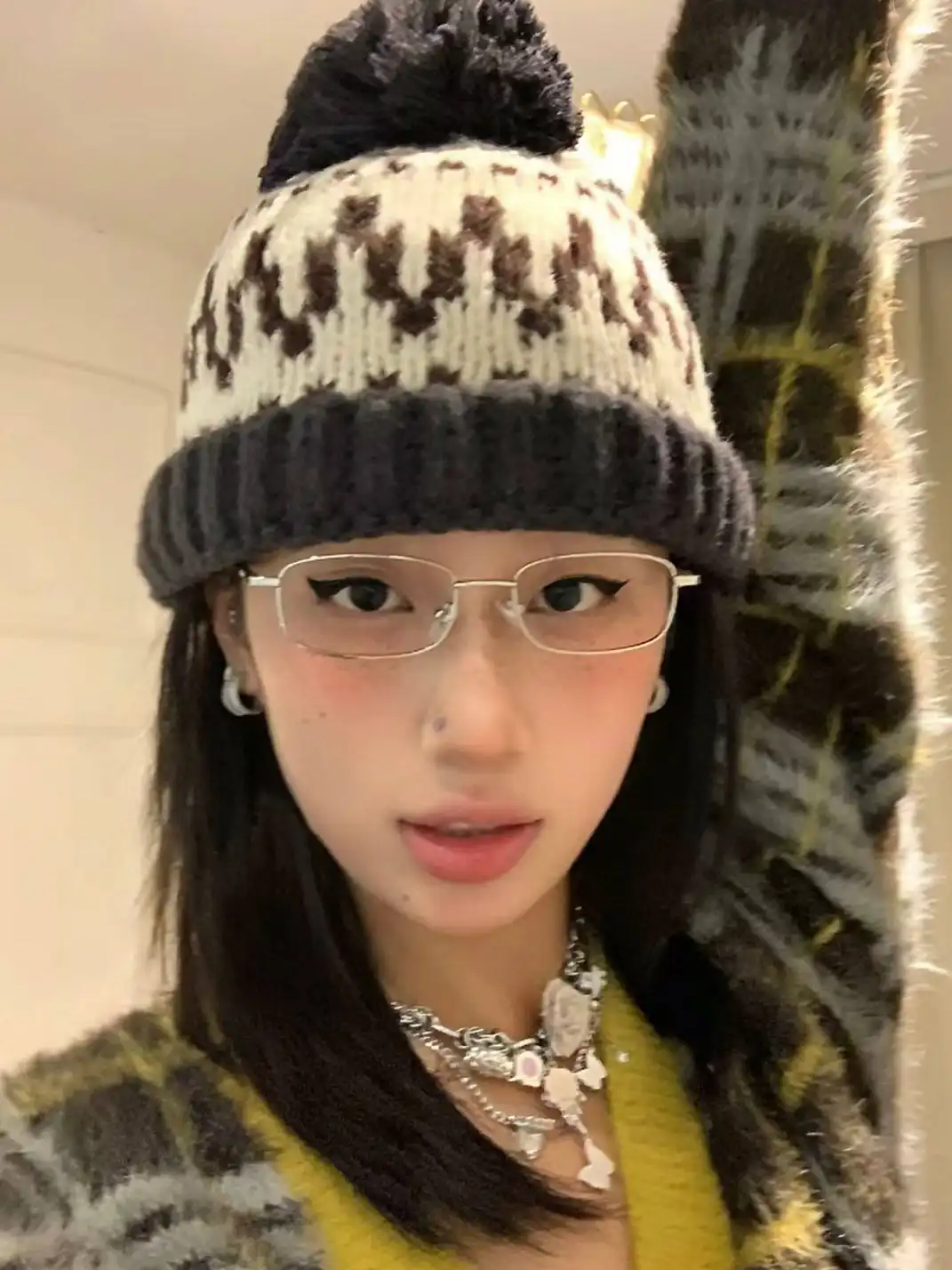 404 | Rectangular Y2K Glasses