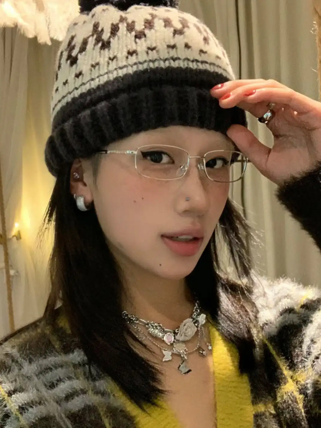 404 | Rectangular Y2K Glasses