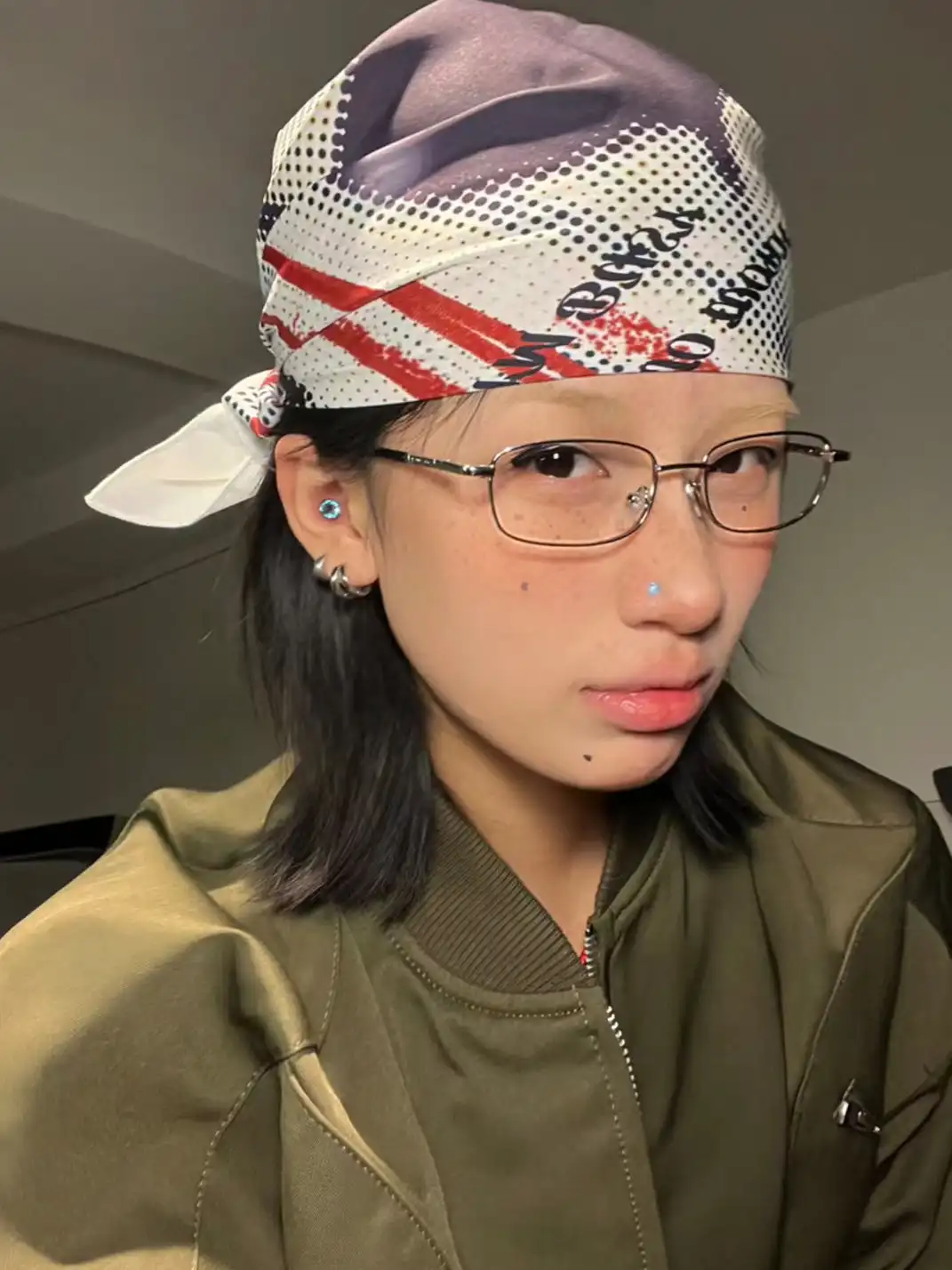 404 | Rectangular Y2K Glasses