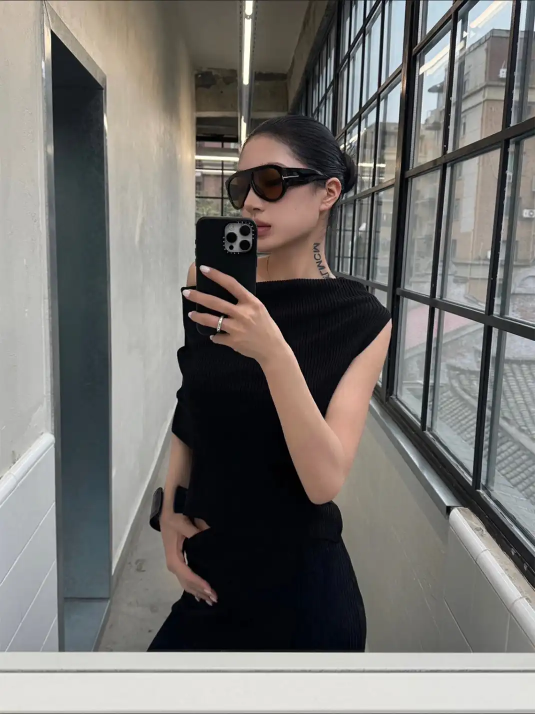 404 | Large-Frame Aviator Sunglasses