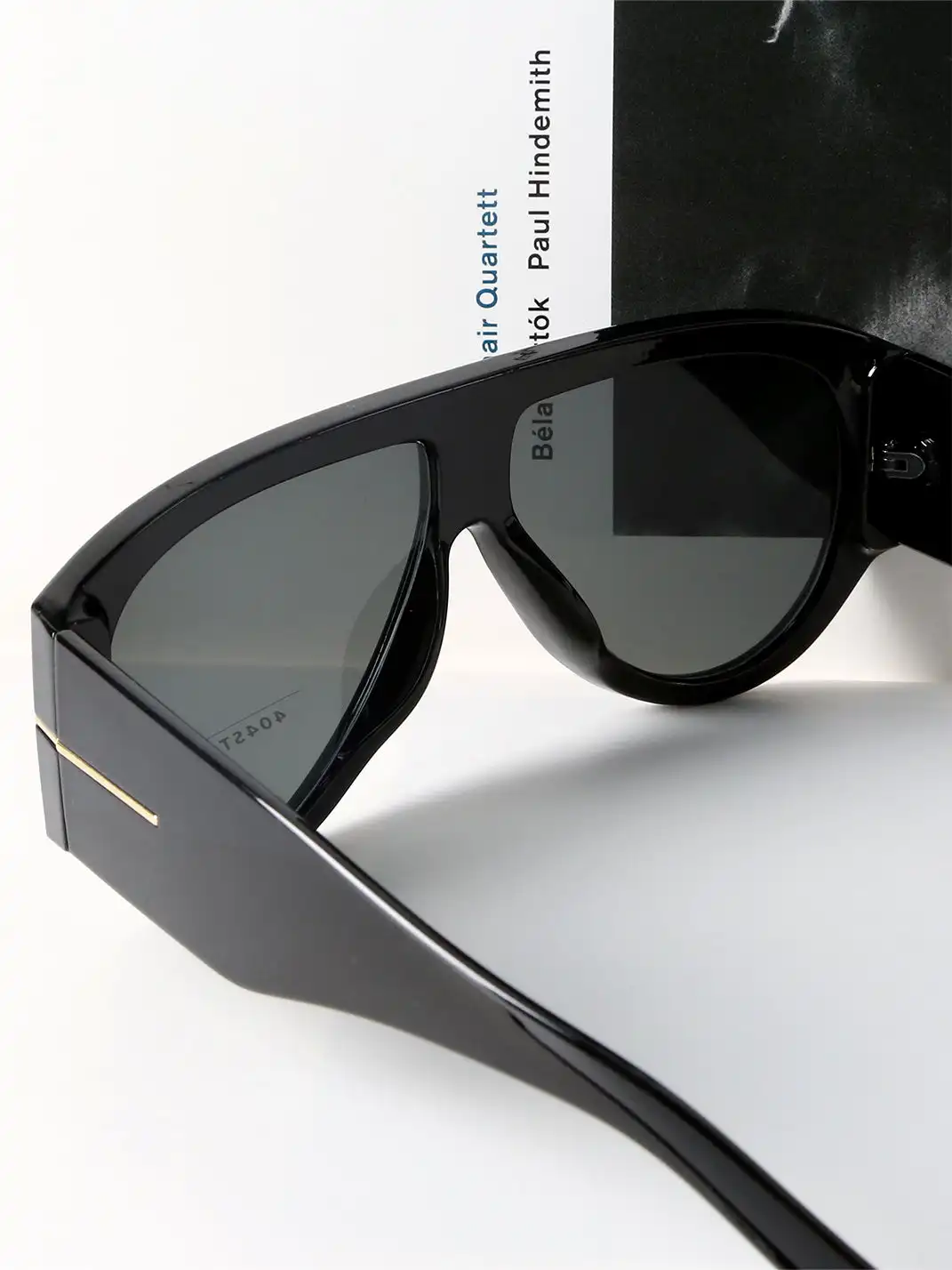 404 | Large-Frame Aviator Sunglasses