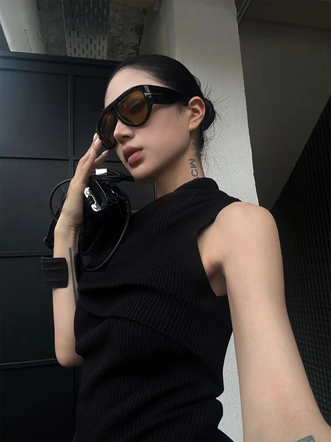 404 | Large-Frame Aviator Sunglasses