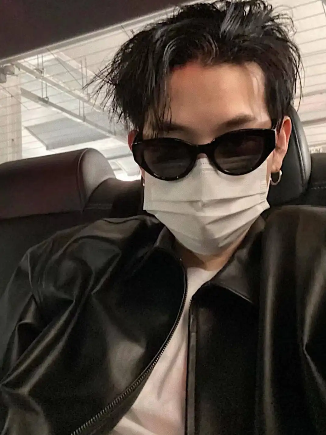 404 | Instagram-Style Oval Sunglasses