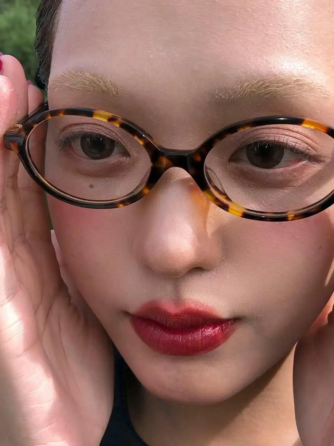 404 | Stylish And Elegant Glasses