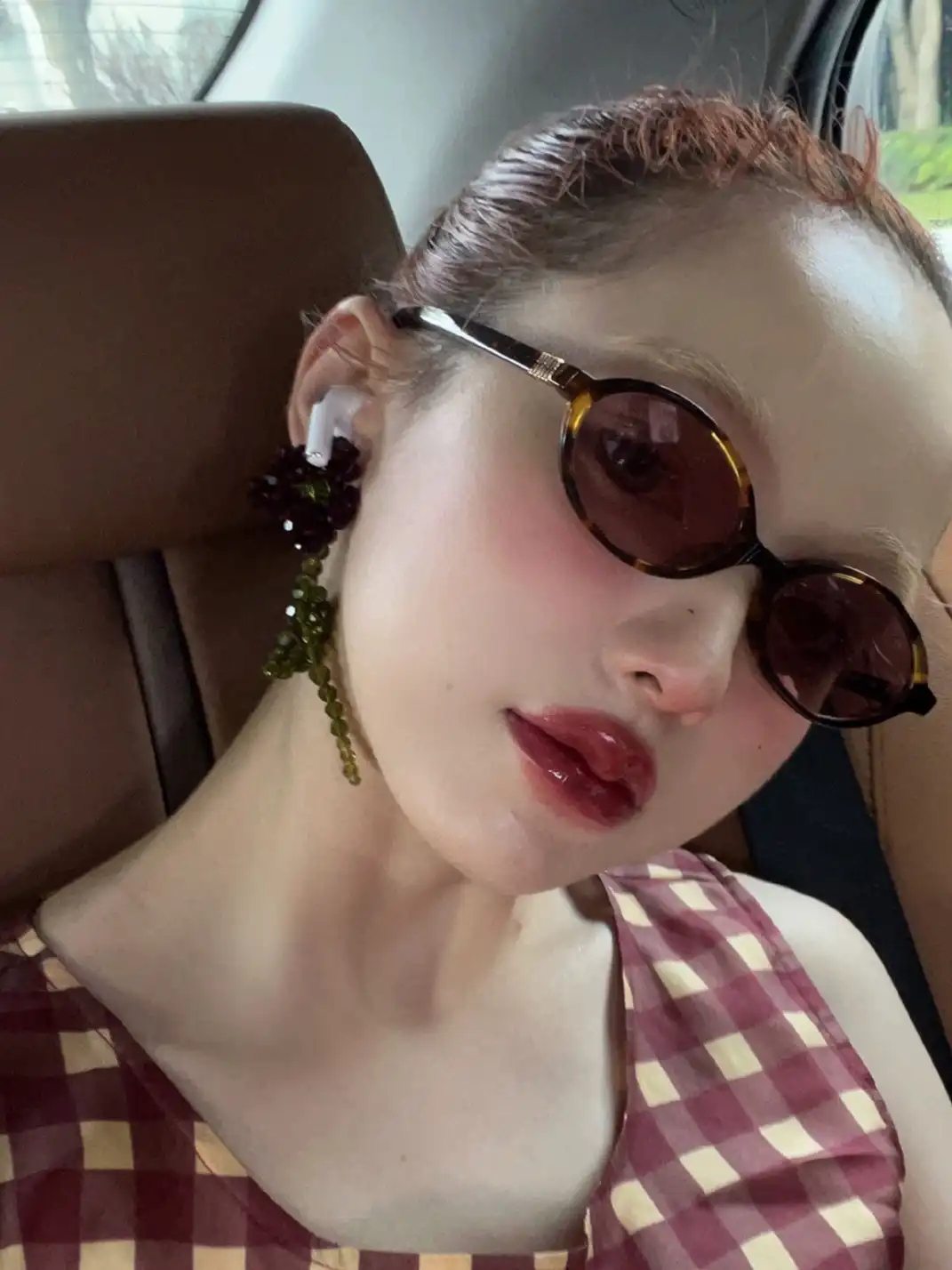 404 | Stylish And Elegant Glasses