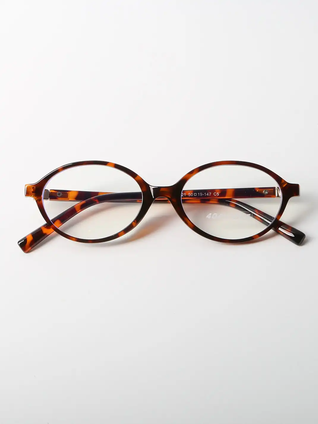 404 | Stylish And Elegant Glasses