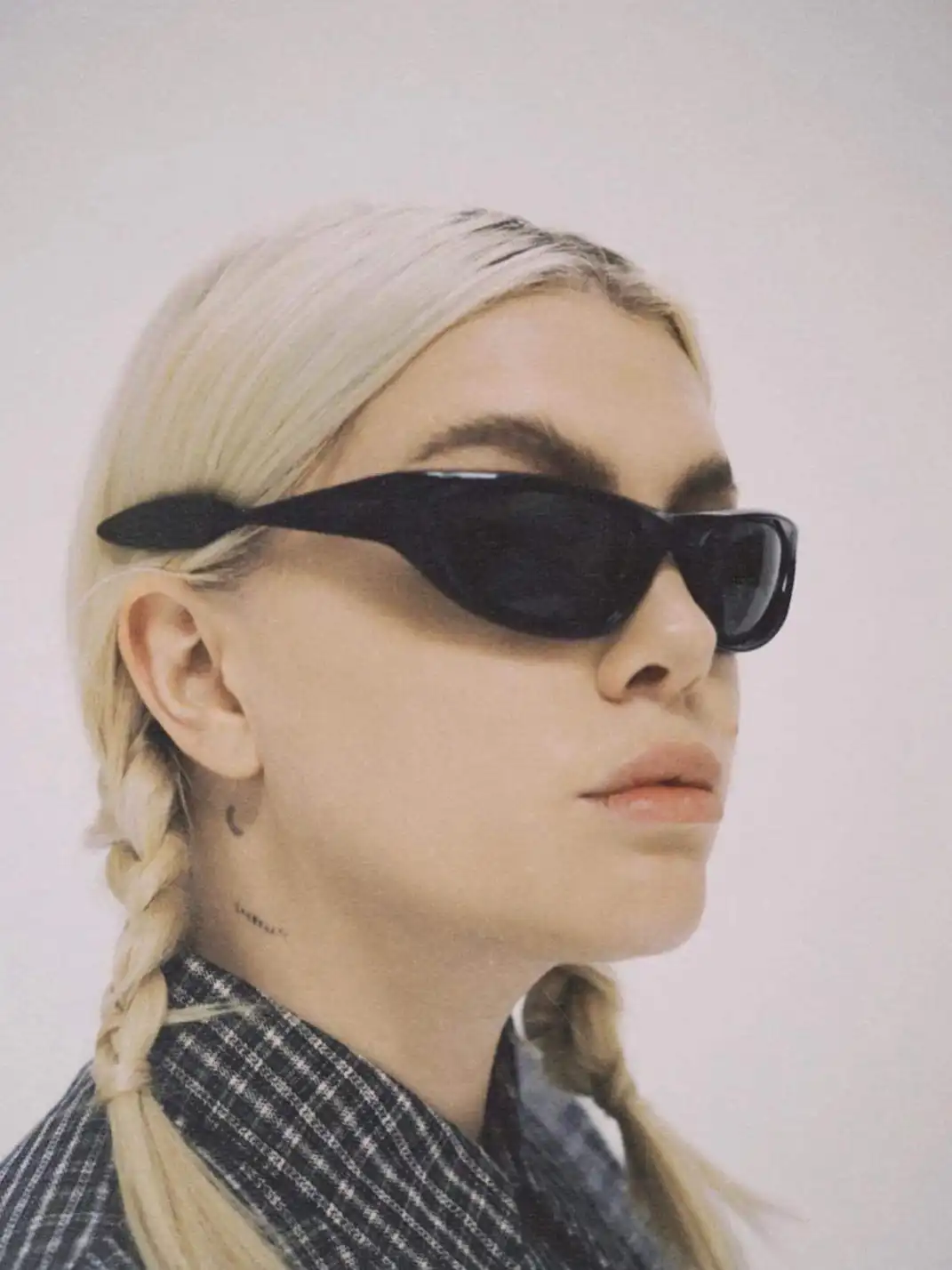 404 | Retro Y2K Cool Girl Sunglasses