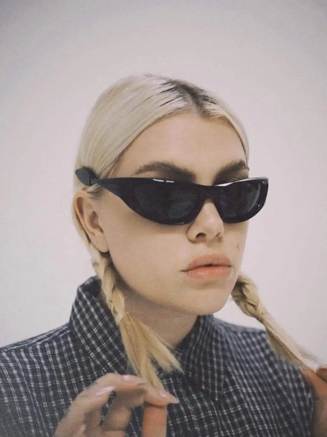404 | Retro Y2K Cool Girl Sunglasses