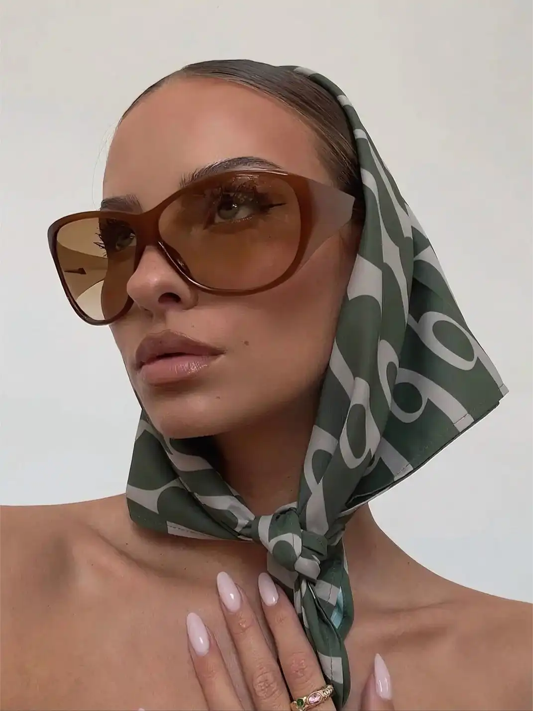 404 | Oversized Y2K Aviator Sunglasses