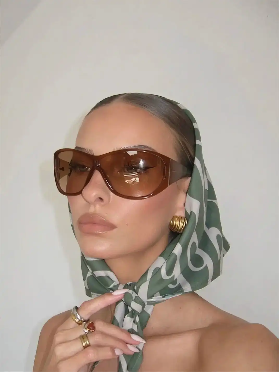 404 | Oversized Y2K Aviator Sunglasses
