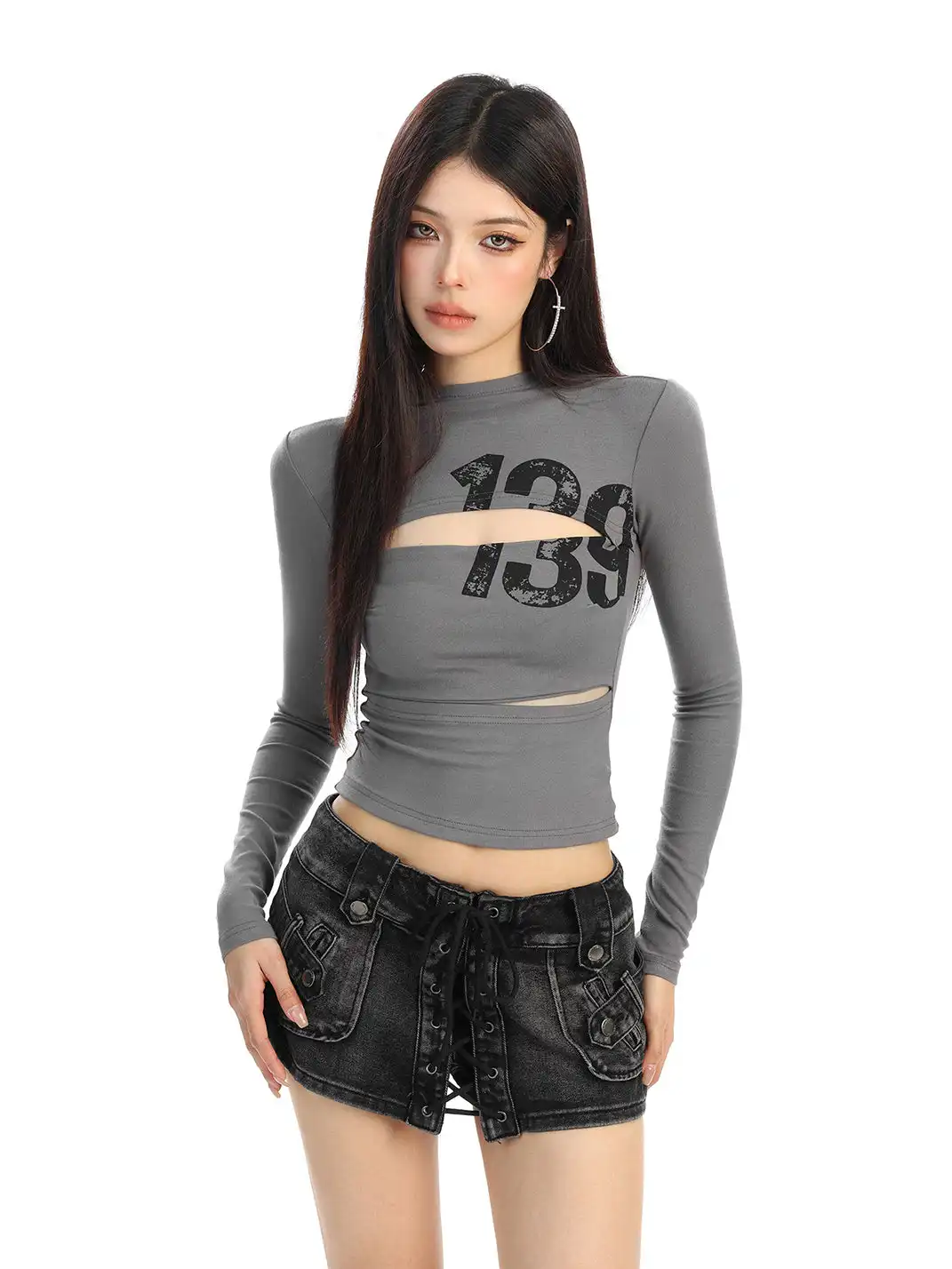 BIGGOLD | Hollow-Out Letter Print Long-Sleeved T-Shirt