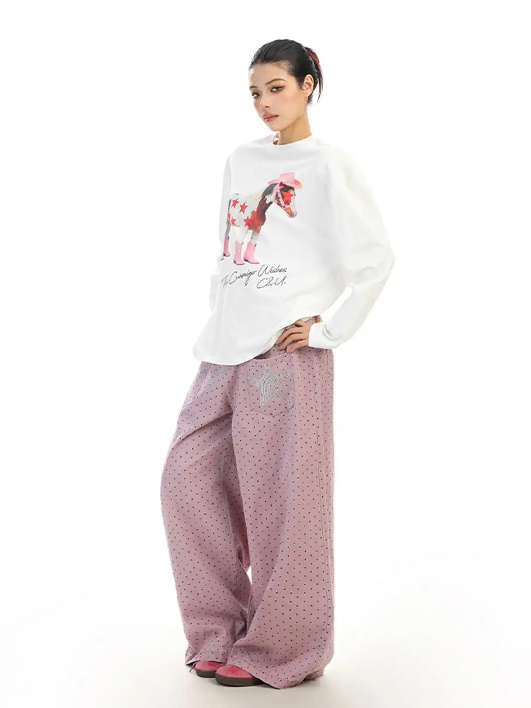 BIGGOLD | Pony Graffiti Print Crew Neck Long-Sleeved T-Shirt