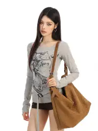 BIGGOLD | Graffiti-Print Drawstring Crew Neck Long-Sleeved T-Shirt