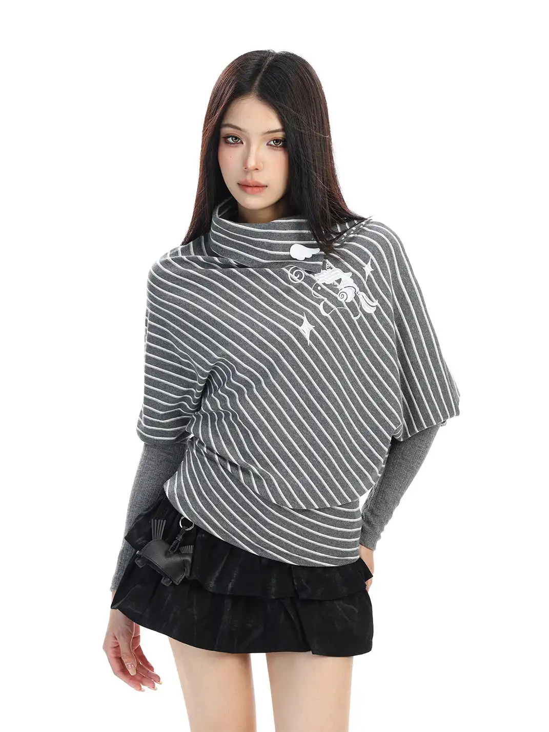 BIGGOLD | Irregular Striped Turtleneck Long-Sleeved Top