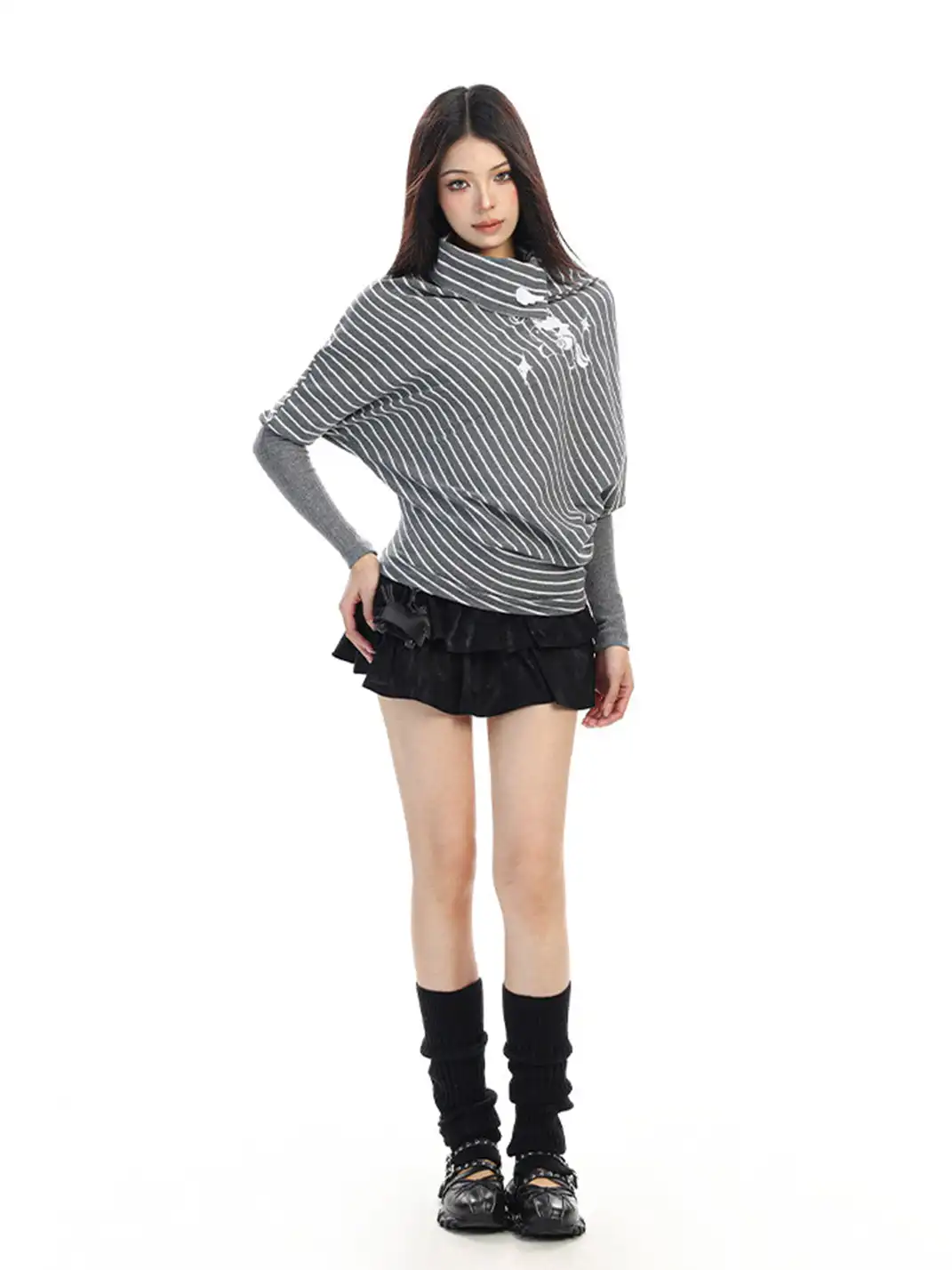 BIGGOLD | Irregular Striped Turtleneck Long-Sleeved Top