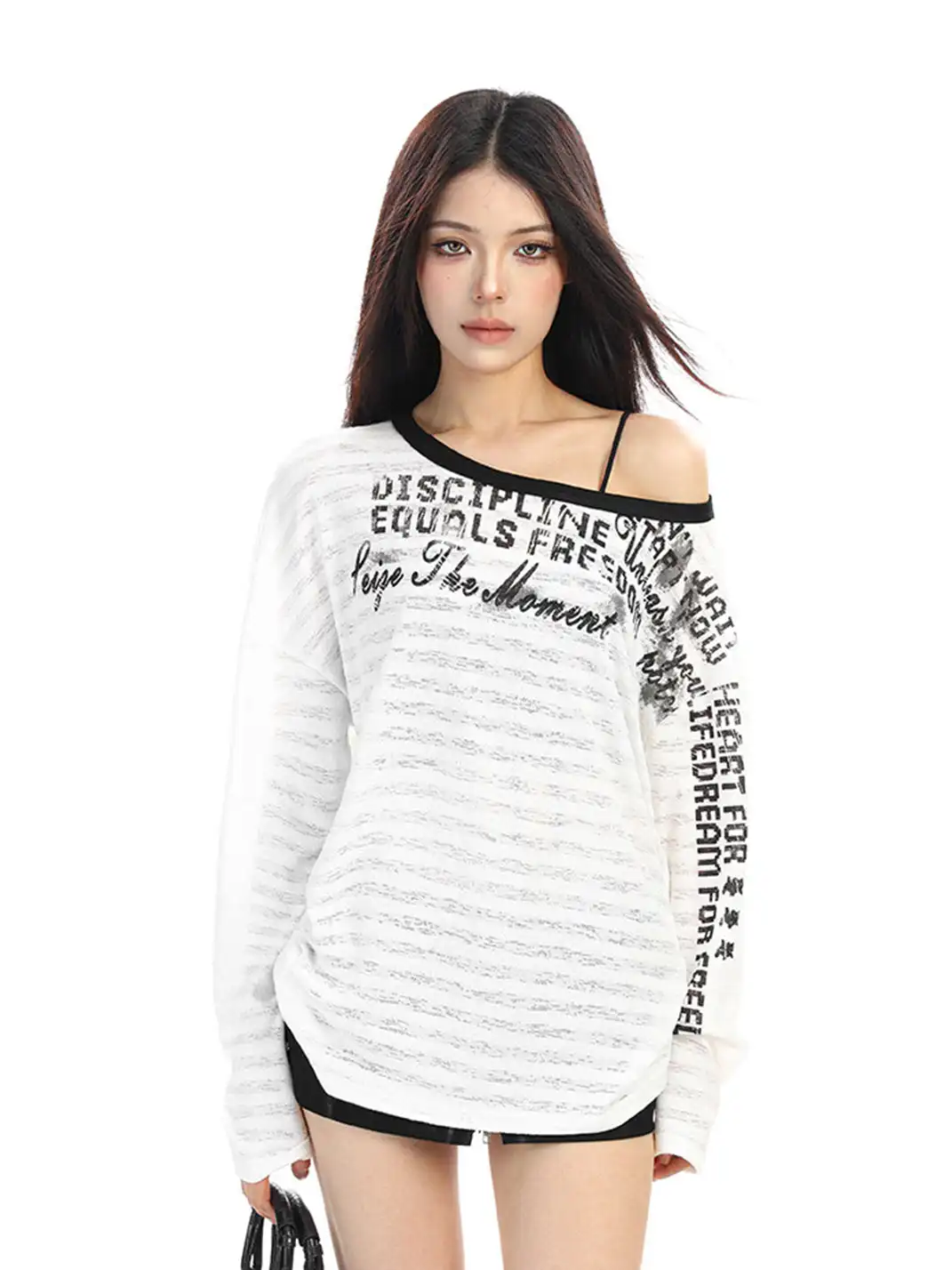 BIGGOLD | Color-Blocked Letter Off-Shoulder Long Sleeve