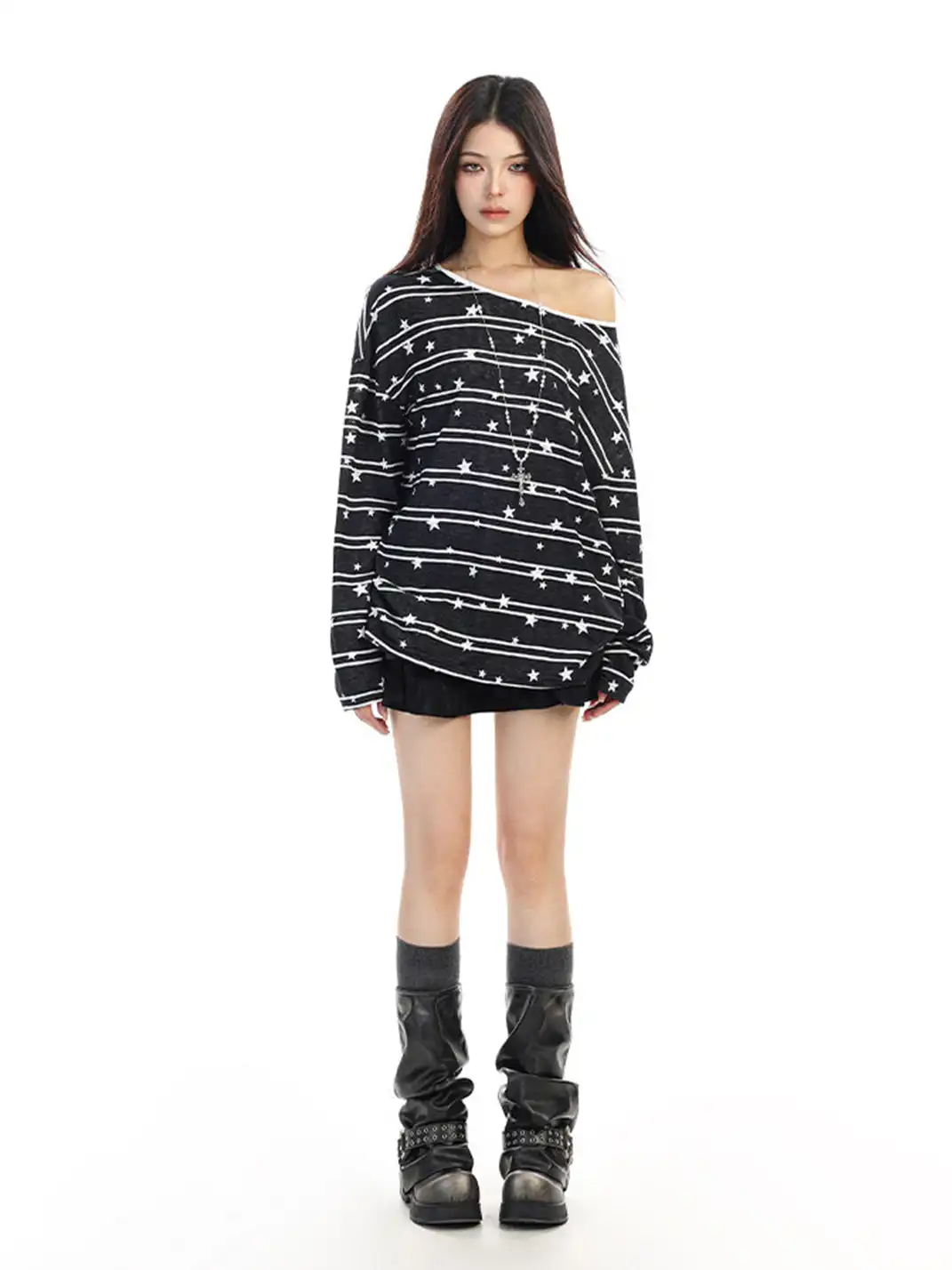 BIGGOLD | All-Over Star Print Off-Shoulder Top