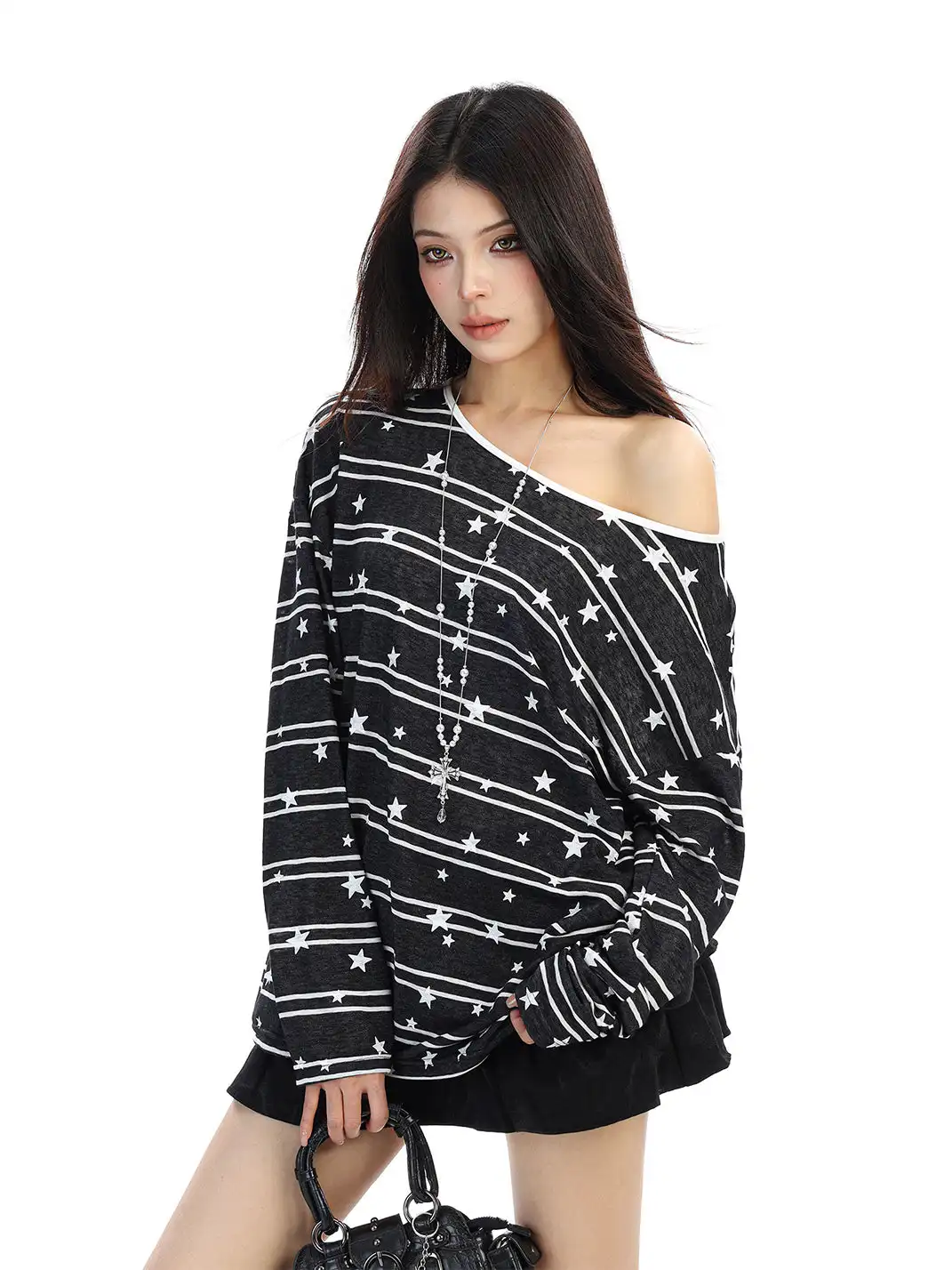 BIGGOLD | All-Over Star Print Off-Shoulder Top