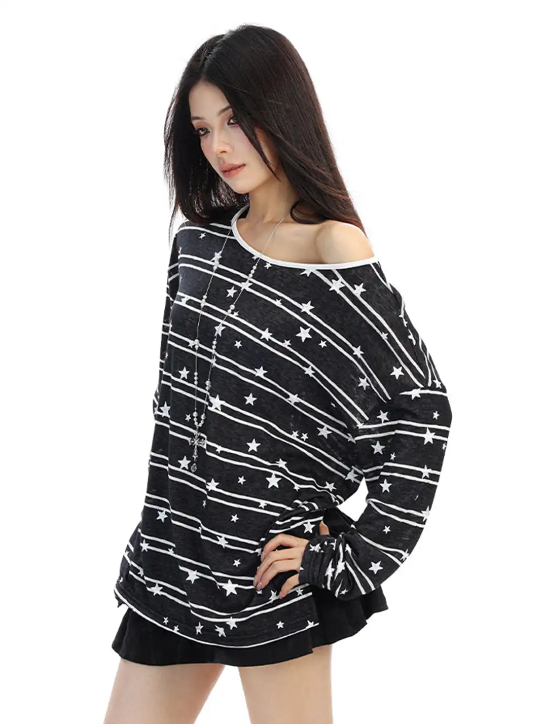 BIGGOLD | All-Over Star Print Off-Shoulder Top