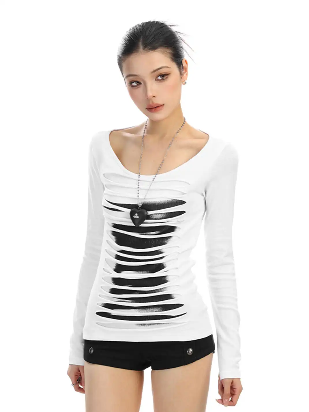 BIGGOLD | Hollow-Out Backless Long-Sleeved T-Shirt