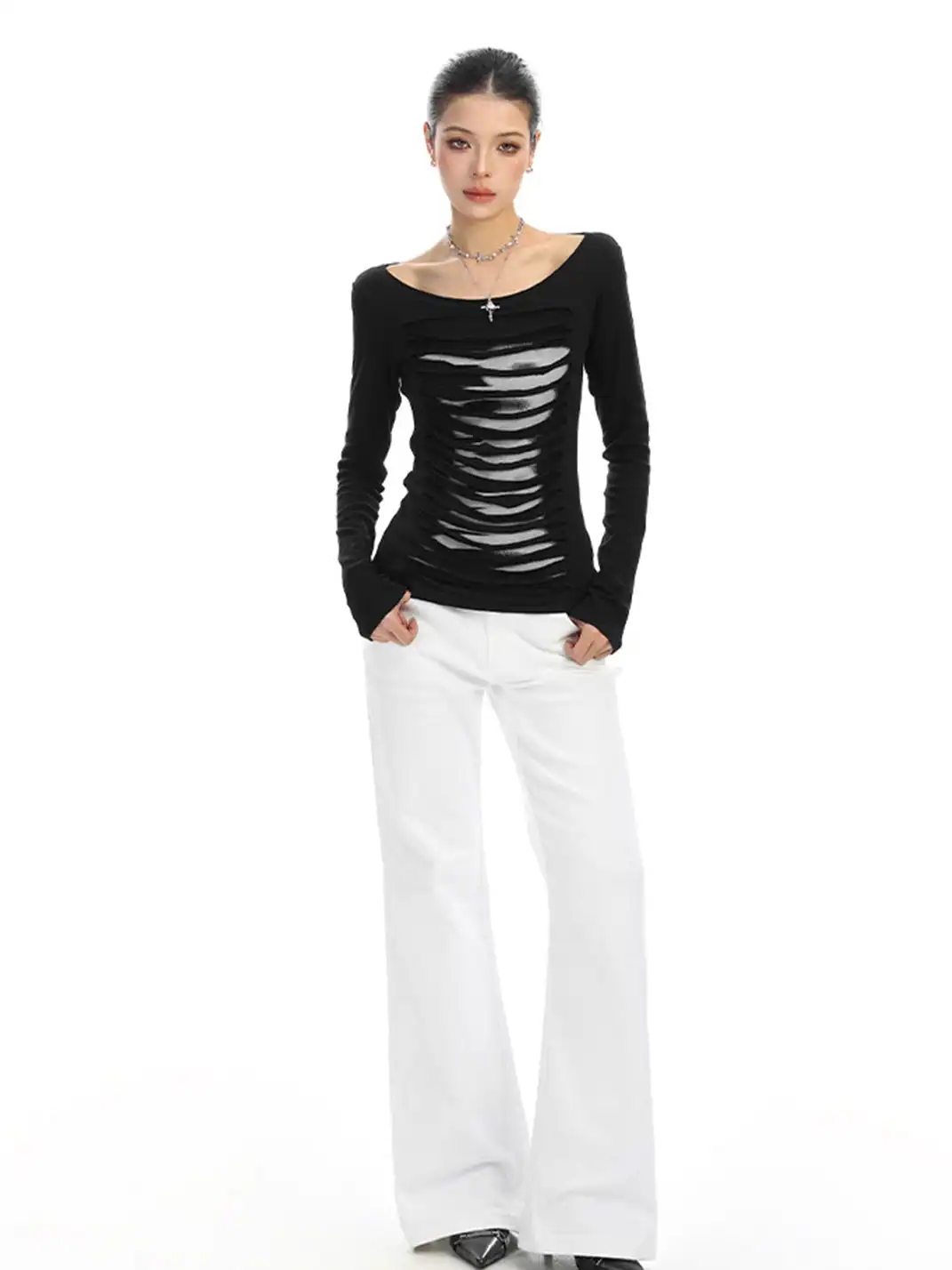 BIGGOLD | Hollow-Out Backless Long-Sleeved T-Shirt