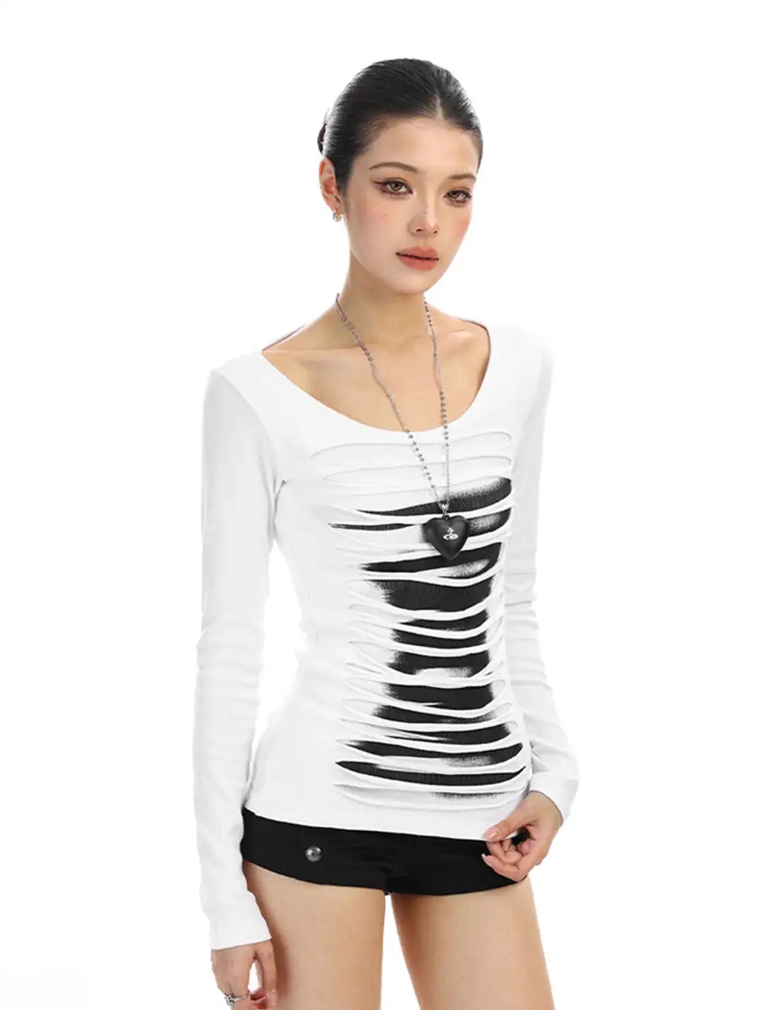 BIGGOLD | Hollow-Out Backless Long-Sleeved T-Shirt