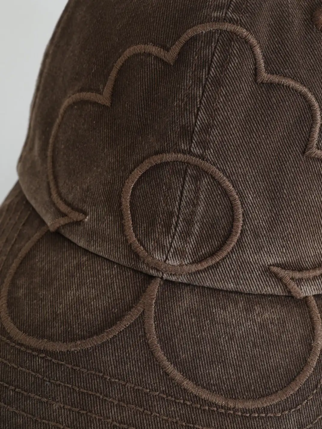 pEtaLPeTaL | Embroidered Distressed Baseball Cap