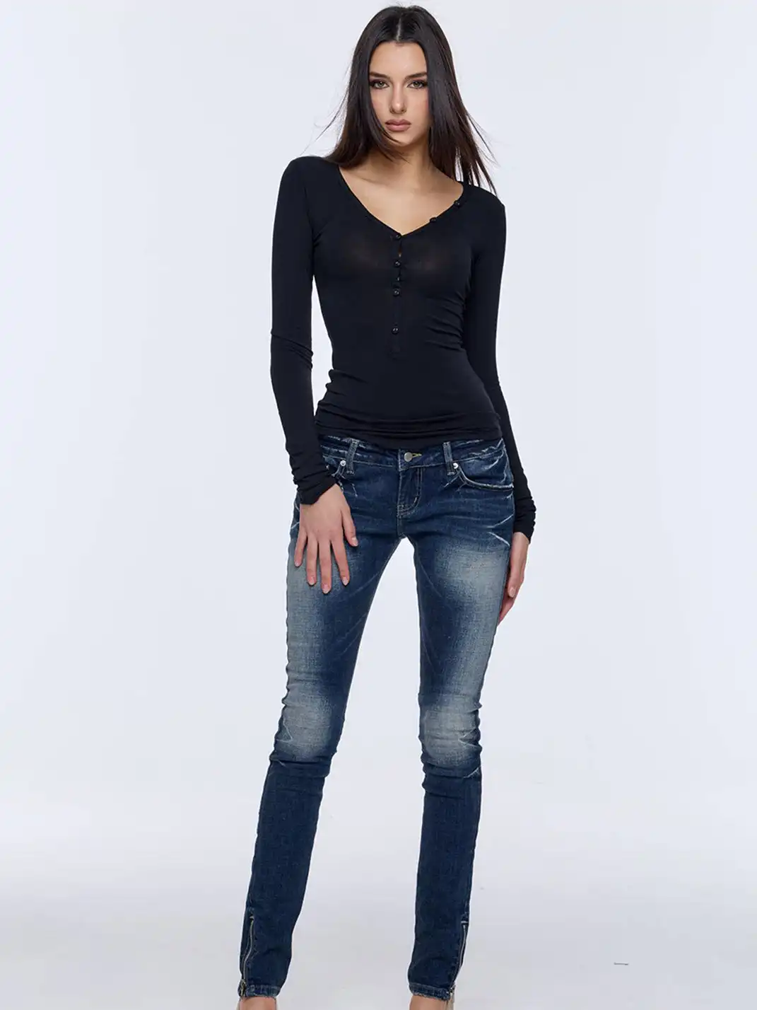 BUM STUDIO | Tencel Wool V-Neck Long-Sleeved Top