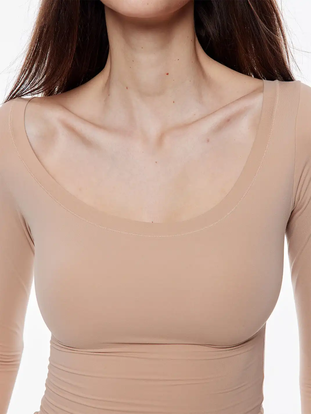 BUM STUDIO | 360° Fitting Nude Top