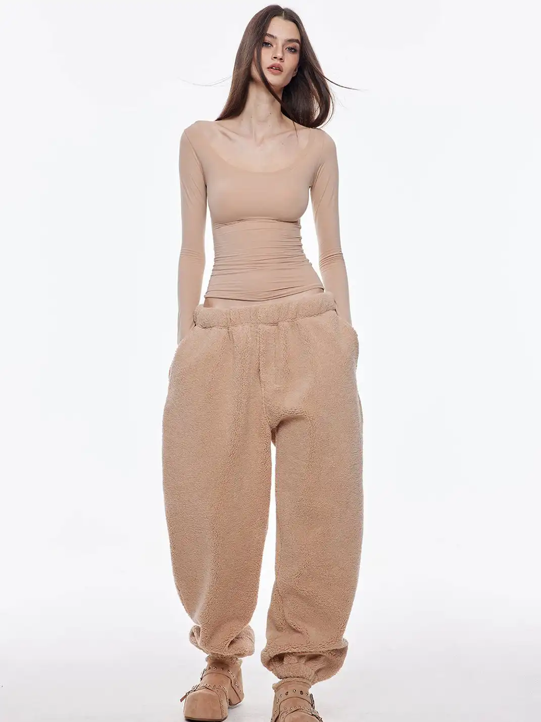 BUM STUDIO | 360° Fitting Nude Top