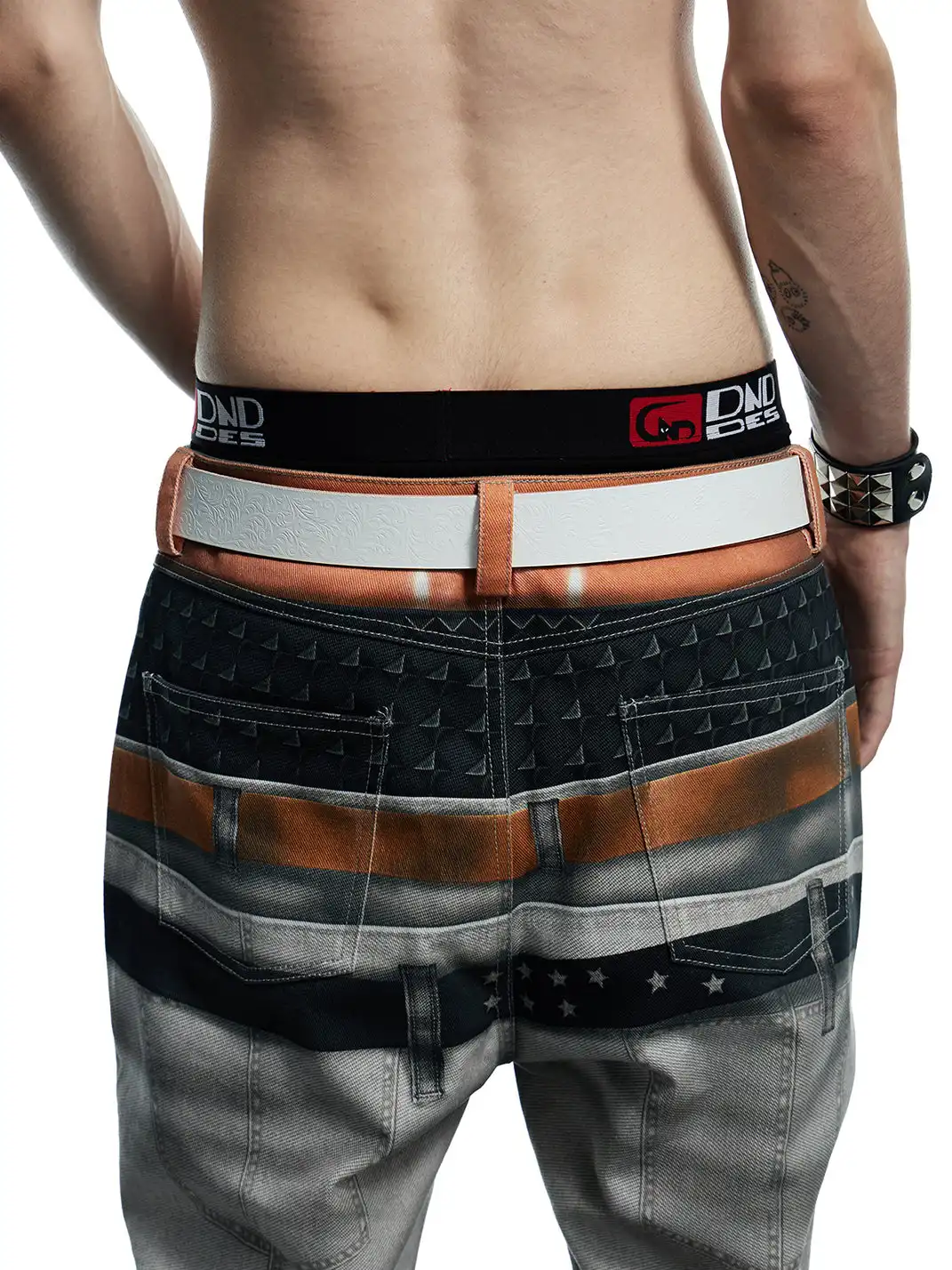 DND4DES | Embossed Cowhide Leather Belt-White
