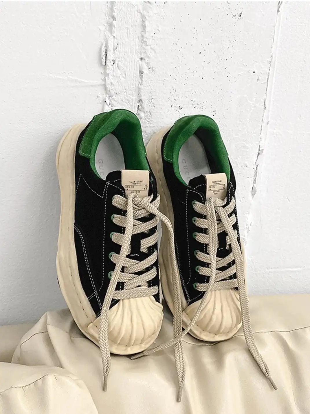 FGMM | Black & Green Wavy Sole Shell-Toe Sneakers