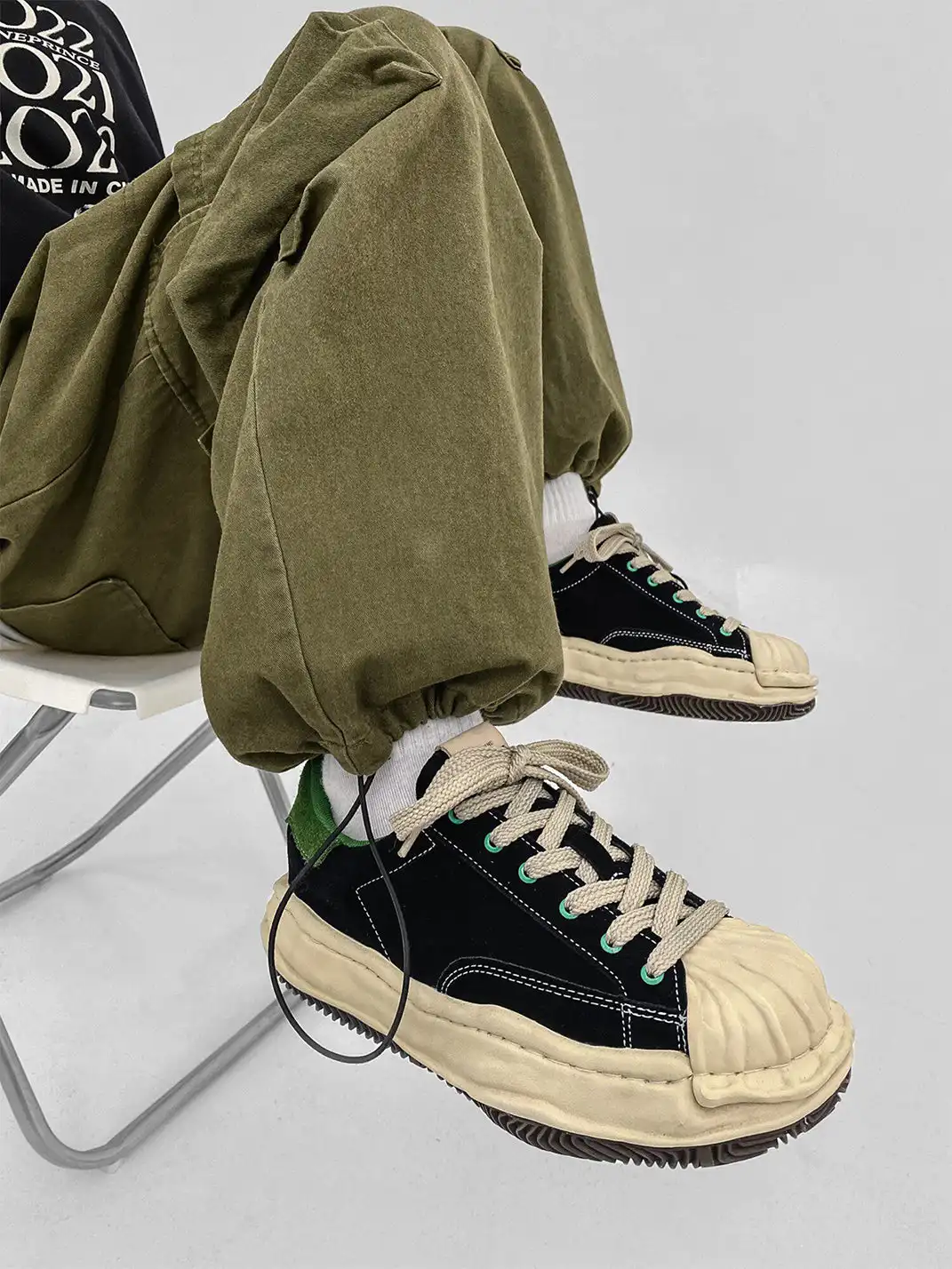 FGMM | Black & Green Wavy Sole Shell-Toe Sneakers