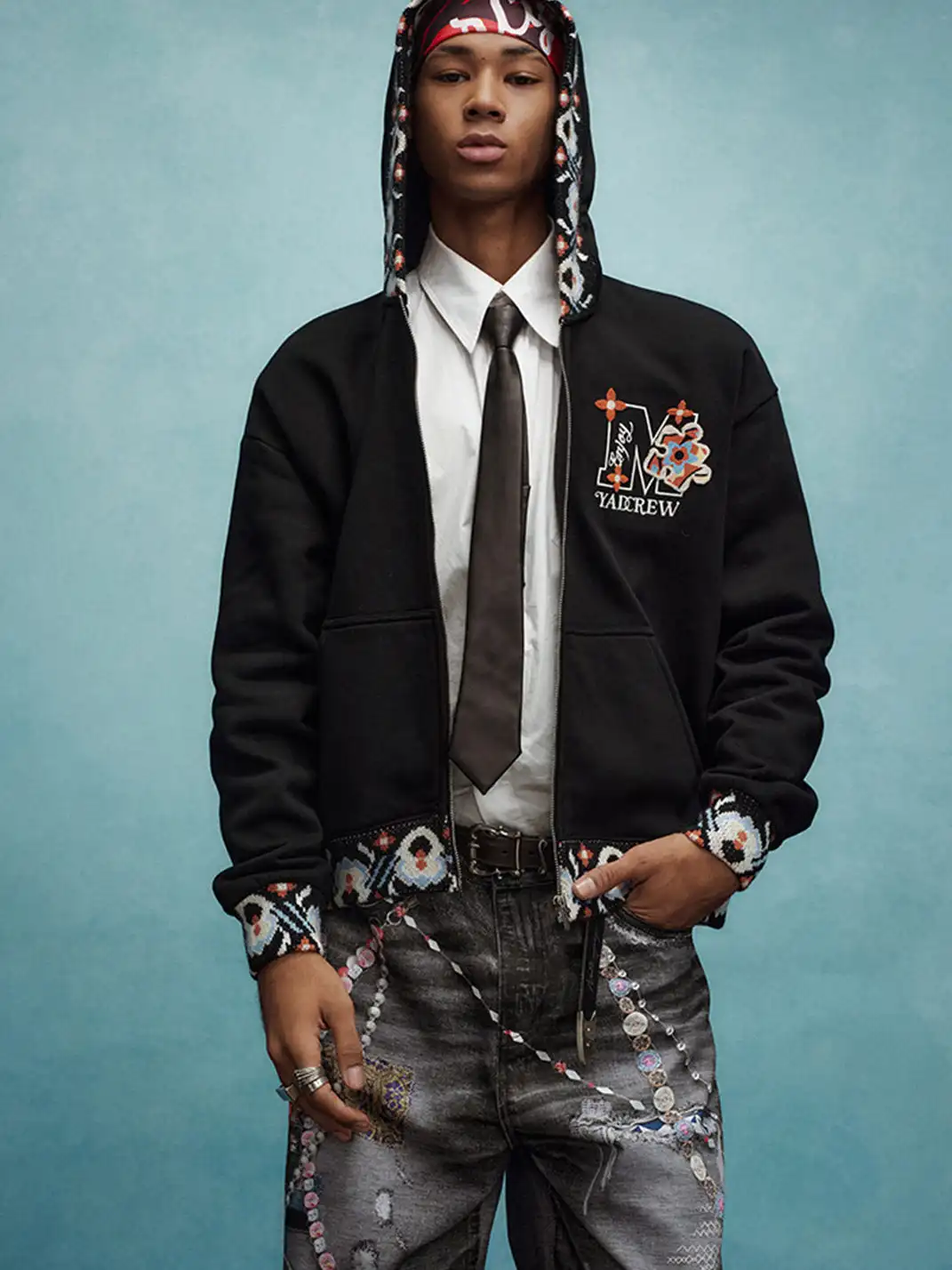 YADcrew | Collaboration Toothbrush Embroidered Sweatshirt