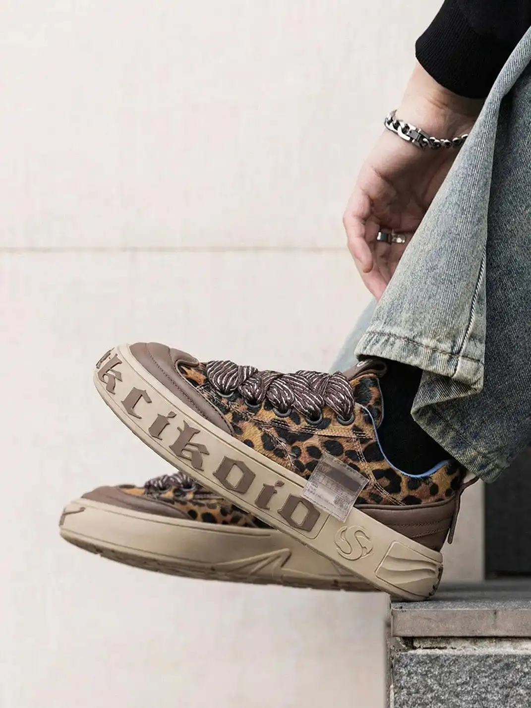 SALAXI | "ANIMAL WORLD" Chunky Skate Sneaker