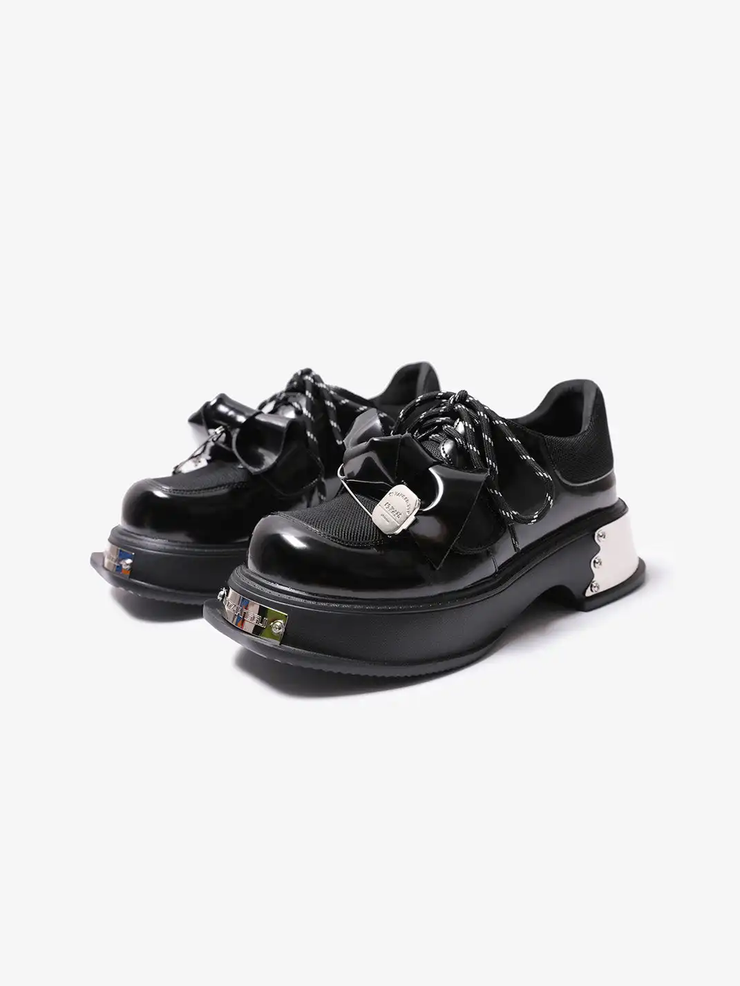PINJIAHUI | Metal Detail Leather Platform Loafers