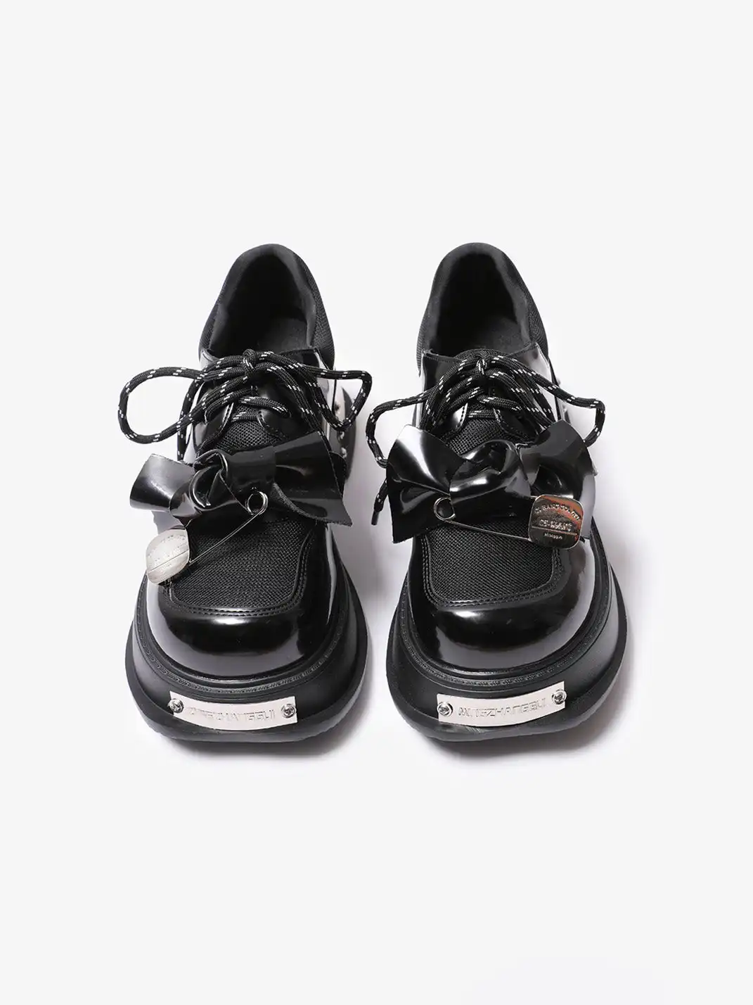 PINJIAHUI | Metal Detail Leather Platform Loafers