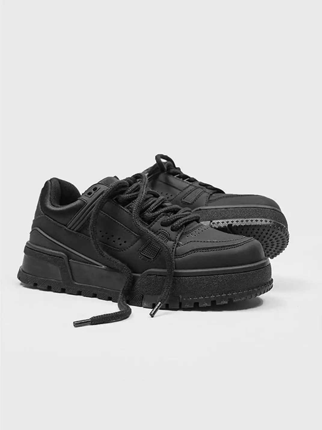 FGMM | Minimalist Chunky Sneakers