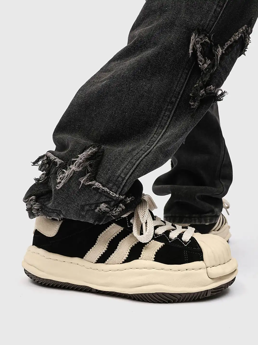 FGMM | Three-Stripe Shell-Toe Melting Shoes