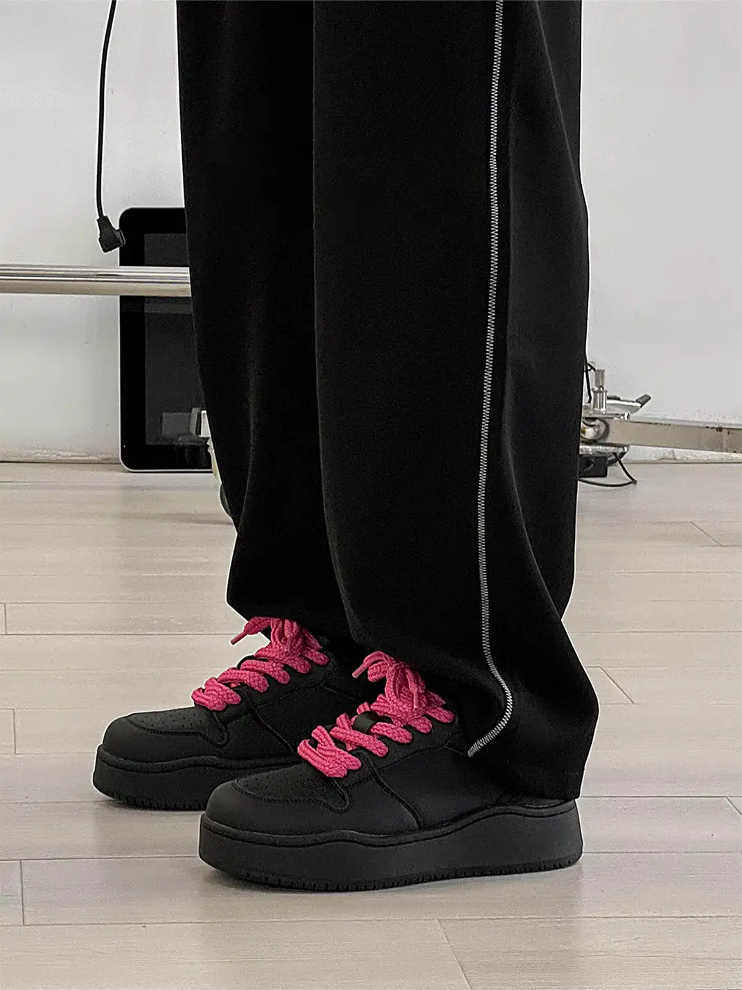 FGMM | Contrast Lacing Structured Chunky Sneakers