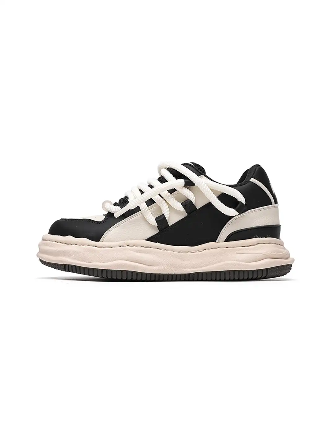FGMM | Paneled Upper Wavy Sole Chunky Sneakers