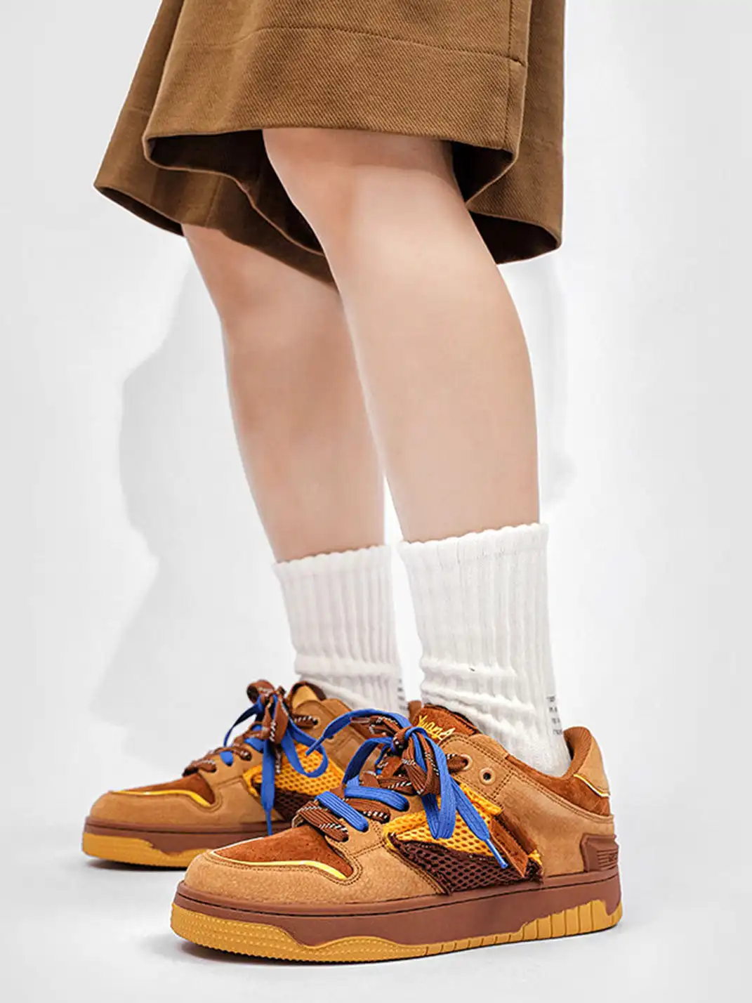 FGMM | Dual-Lace System Perforated Upper Sneakers
