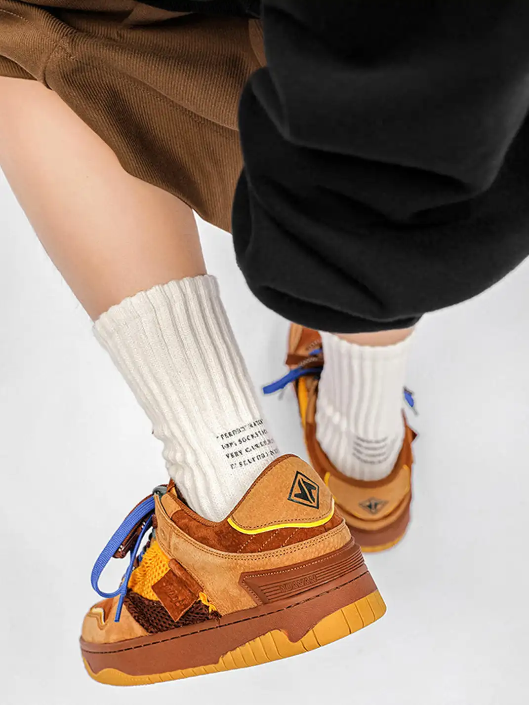 FGMM | Dual-Lace System Perforated Upper Sneakers