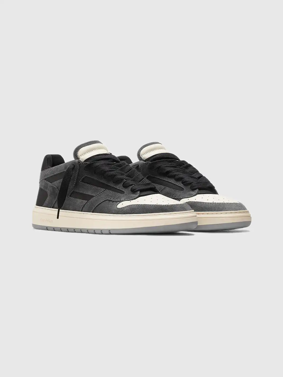 FGMM | Suede Low Top Sneakers