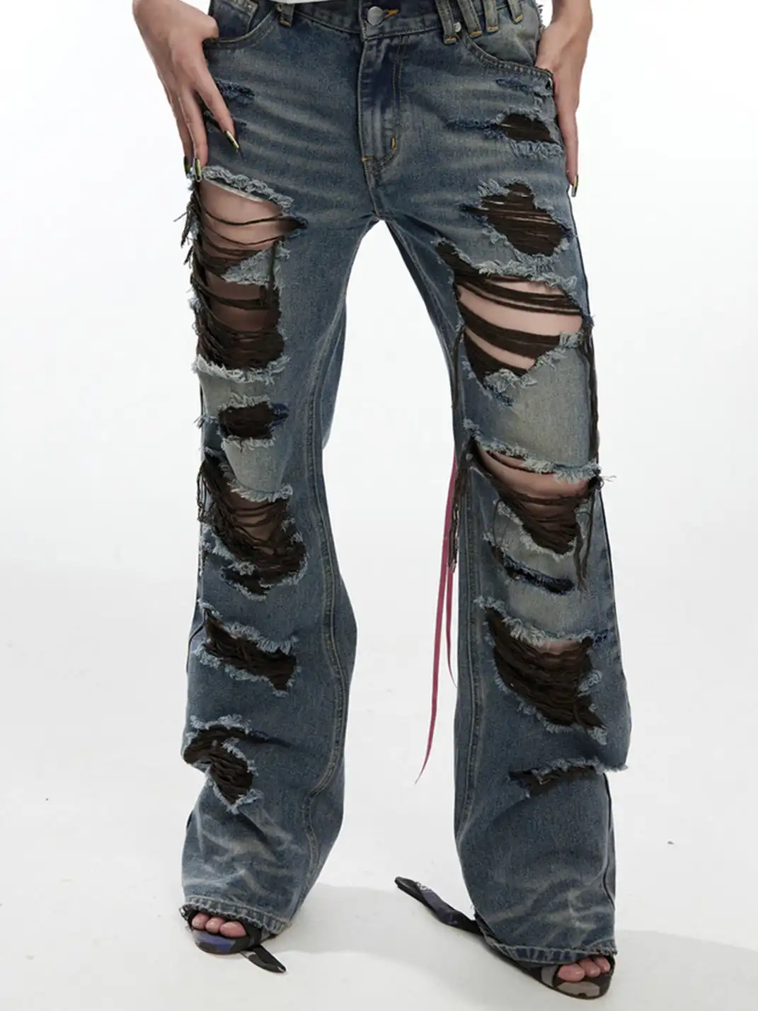 Fruitanari | Ripped Lace-Up Embroidered Jeans