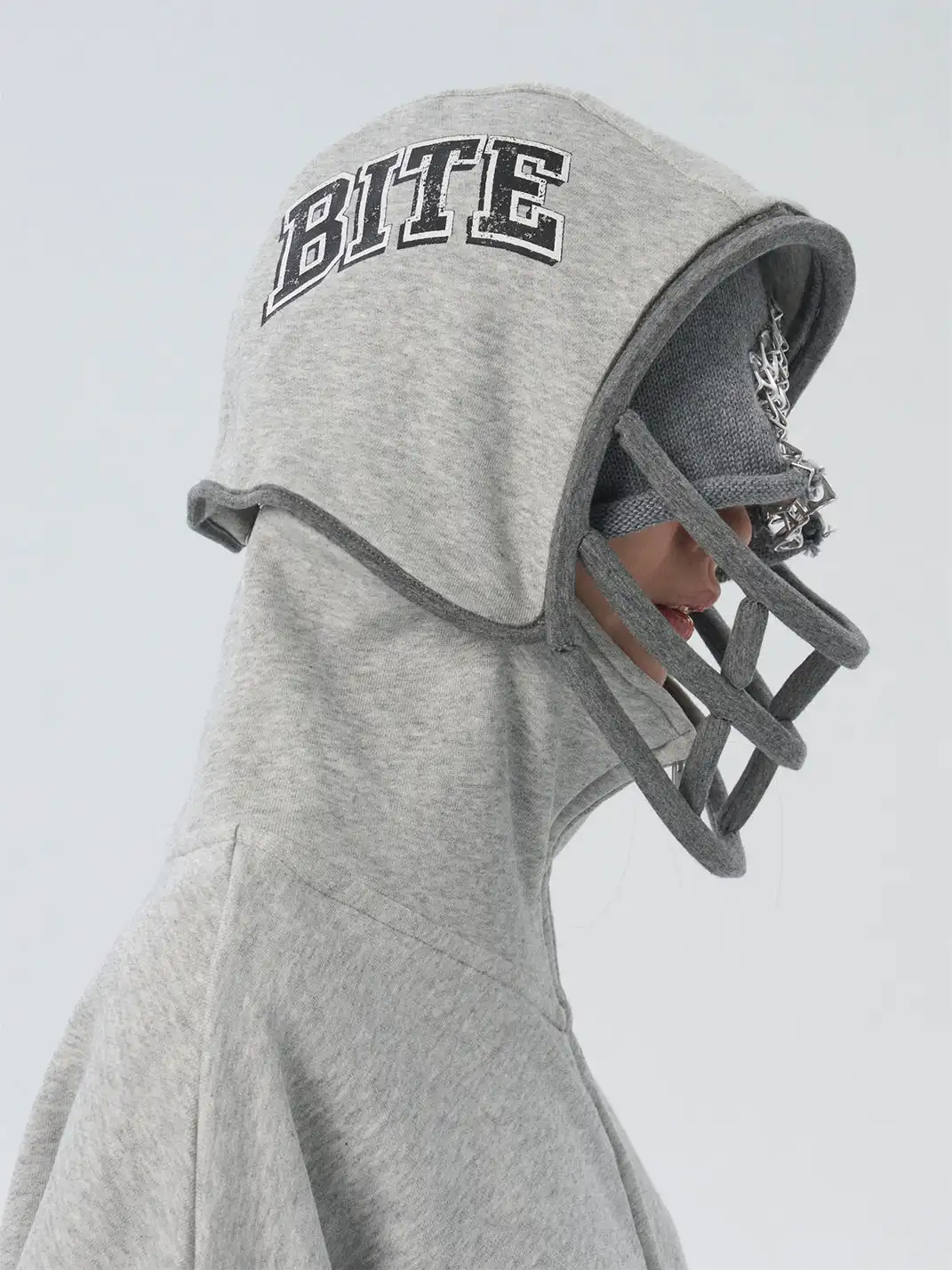BITE | Rugby Cap Long-Sleeved Hoodie