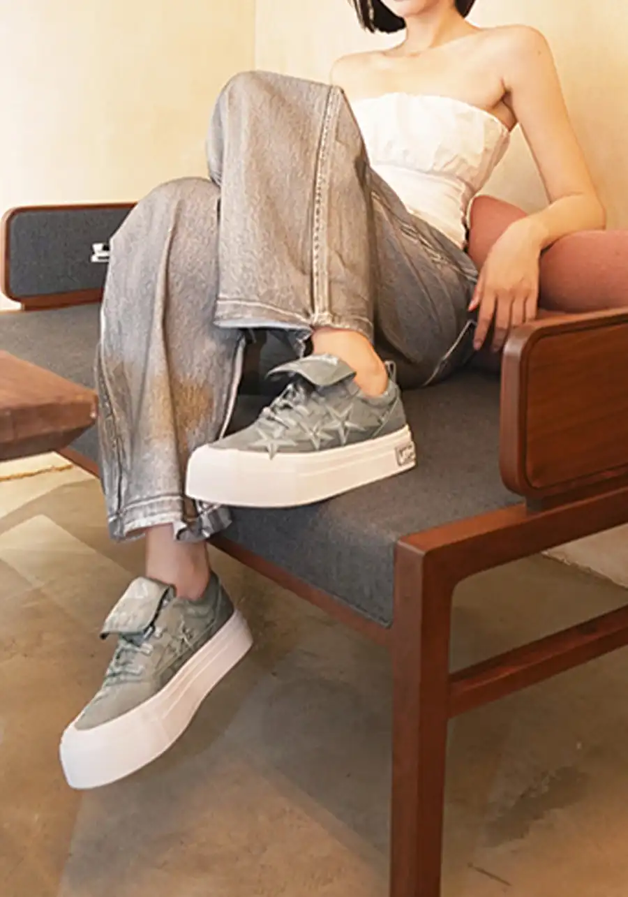 KAALIXTO丨Plum Blossom Star Canvas Shoes - 4