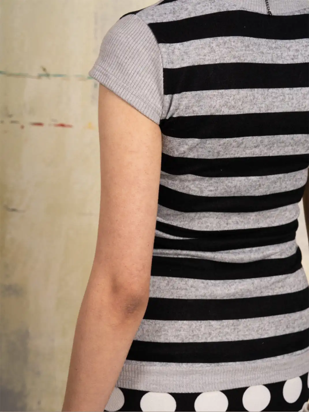 SUNNY | V-Neck Striped Patchwork Short-Sleeved Top